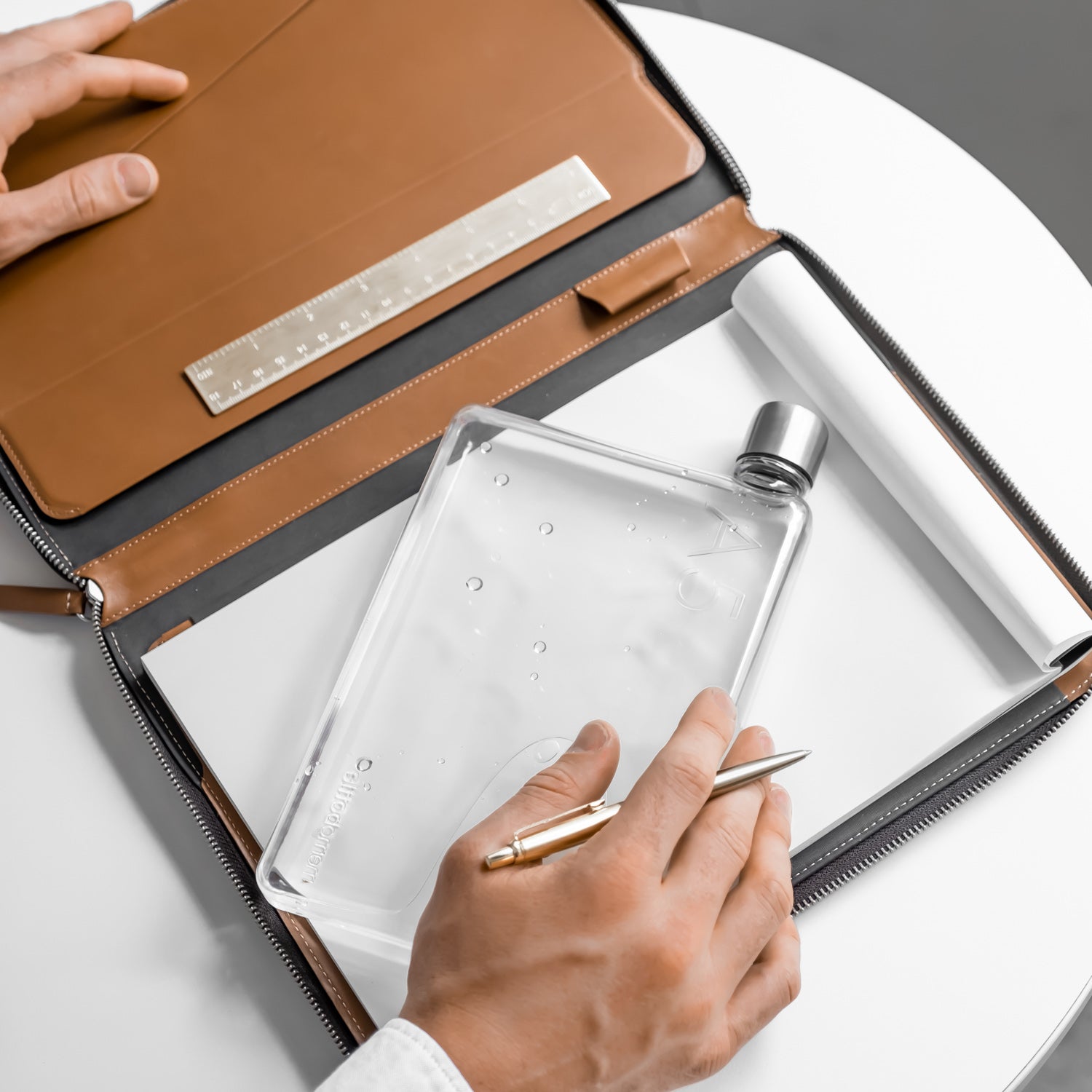 lifestyle - Hydration that fits your life, not the other way around.