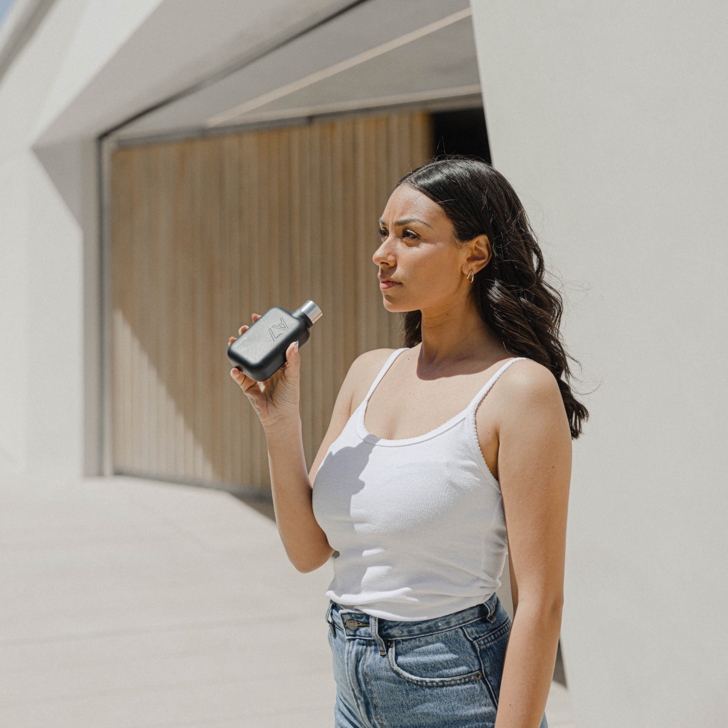 Water bottle with handle, flat water bottle, travel water bottle, Fruit infusion water bottle