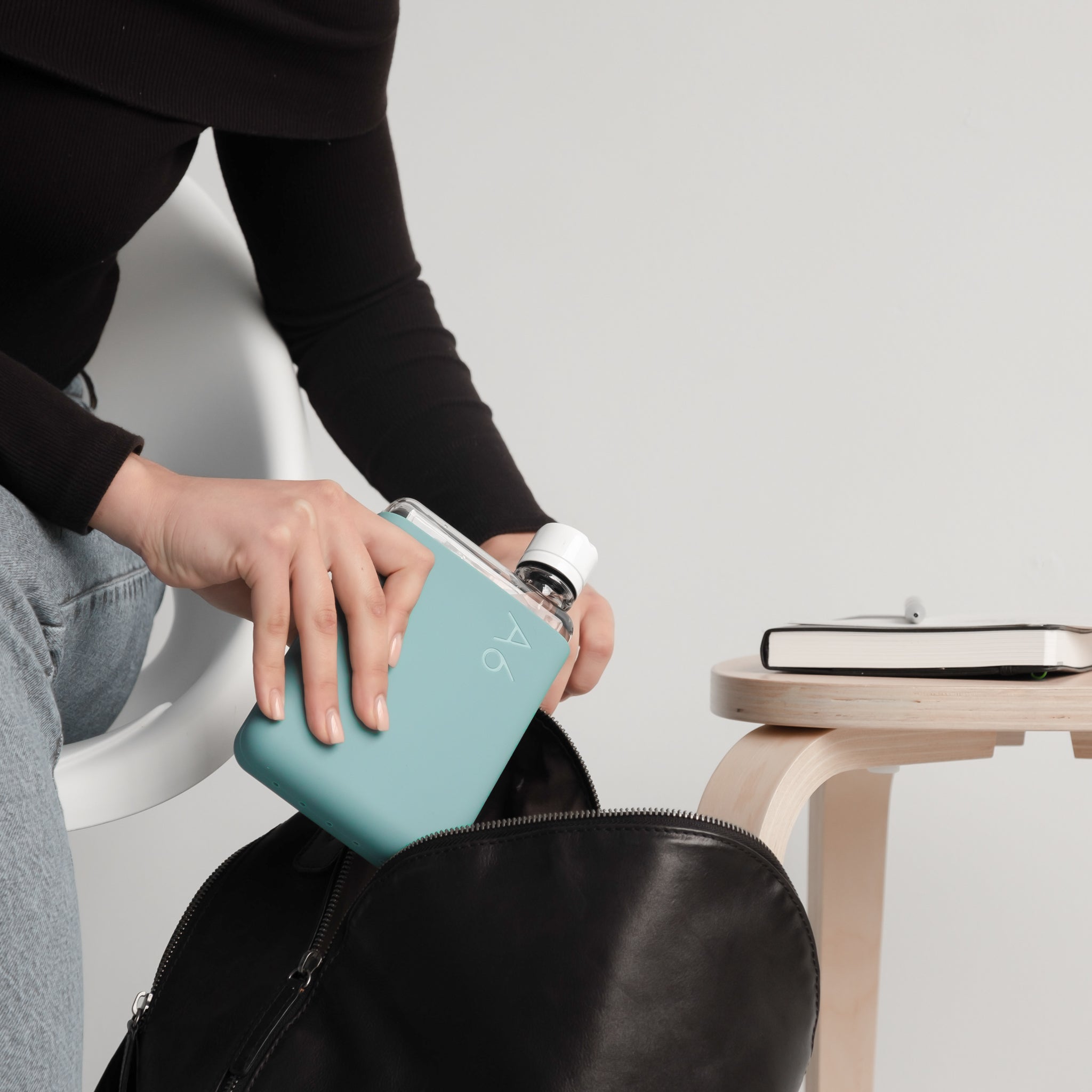 Water bottle with handle, flat water bottle, travel water bottle, Fruit infusion water bottle